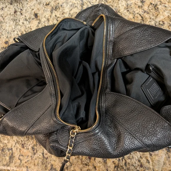 Coach Black Leather Women's Bag - Picture 5 of 7